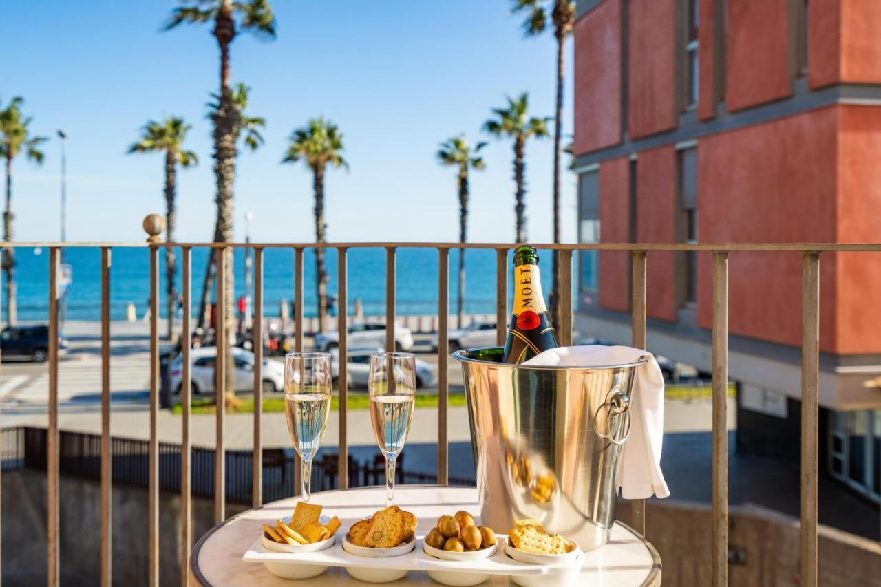 Kronos On The Beach Suite 2 Barcelona Exterior foto